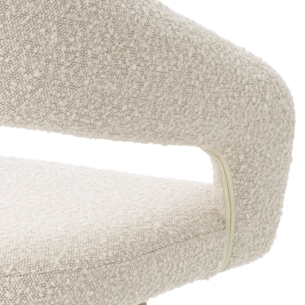 Scaun tapitat cu Stofa boucle Crem cu picioare din Metal Auriu H77xL58xA56cm Bravo Eichholtz