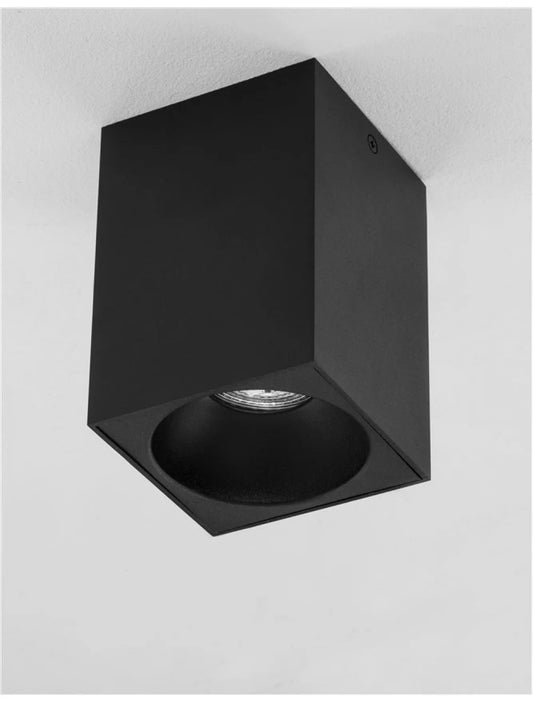 Spot aplicat din Aluminiu Negru H14.5xL9.5cm IP20 LED GU10 NIDO