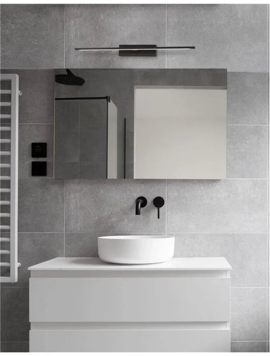 Aplica de perete structura din Aluminiu Negru si abajur din Acrilic Alb H6xL62cm IP44 20W 1615lm 3000k MONDRIAN