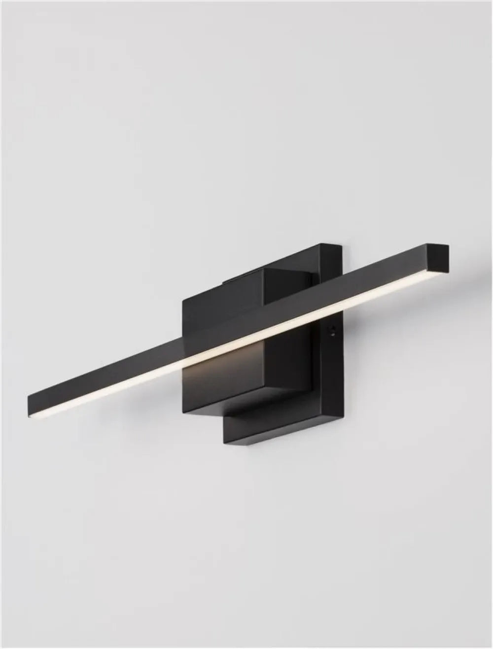 Aplica de perete din Aluminiu Negru H11.8xL60.5cm IP20 12.5W 600lm 3000k AZURE