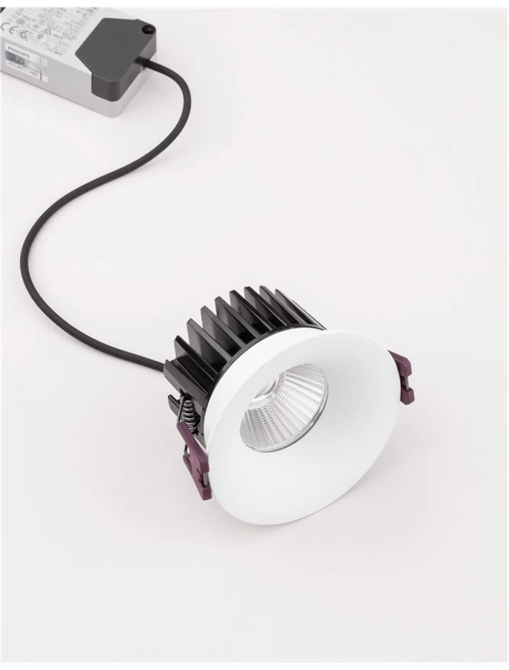 Spot incastrat din Aluminiu Alb H5.4xL8.5cm IP65 12W 720lm 3000k BLADE