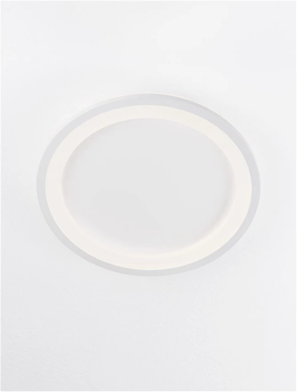 Plafoniera structura din Aluminiu Alb si abajur din Acrilic  H4.6xL37cm IP20 30W 2223lm 3000k OGGY