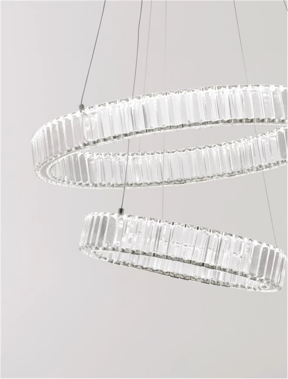 Candelabru structura din Metal Argintiu si abajur din Cristal Transparent H200xL60cm IP20 46W 4328lm 3500k AURELIA