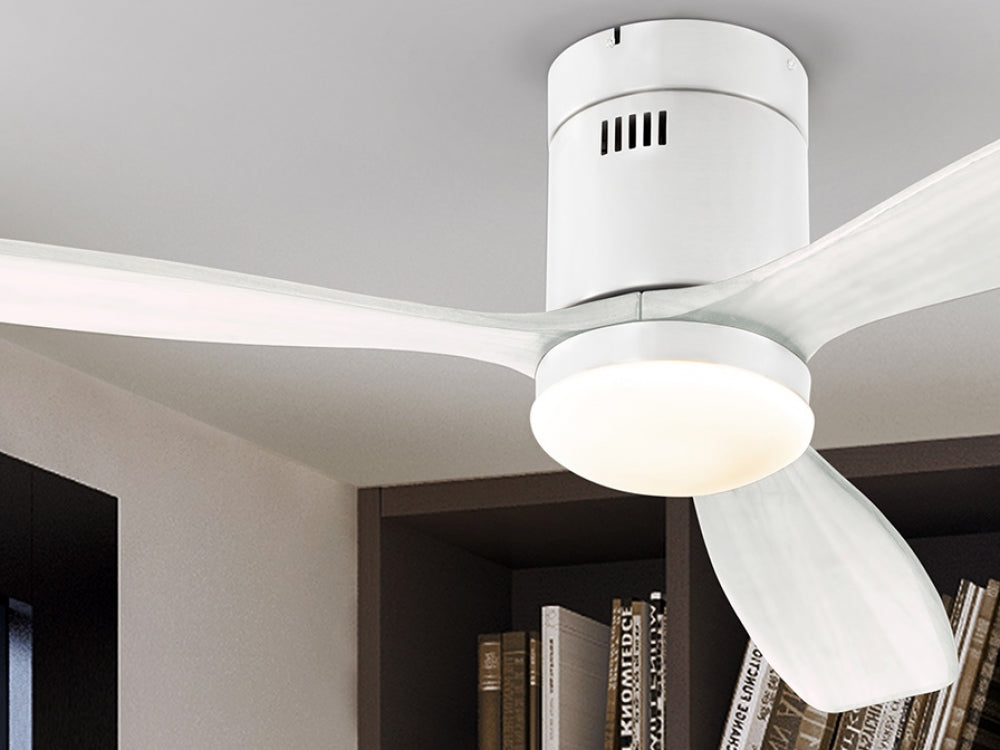 Ventilator de tavan cu lumina LED din Metal si Lemn Alb D132xH30 Siroco