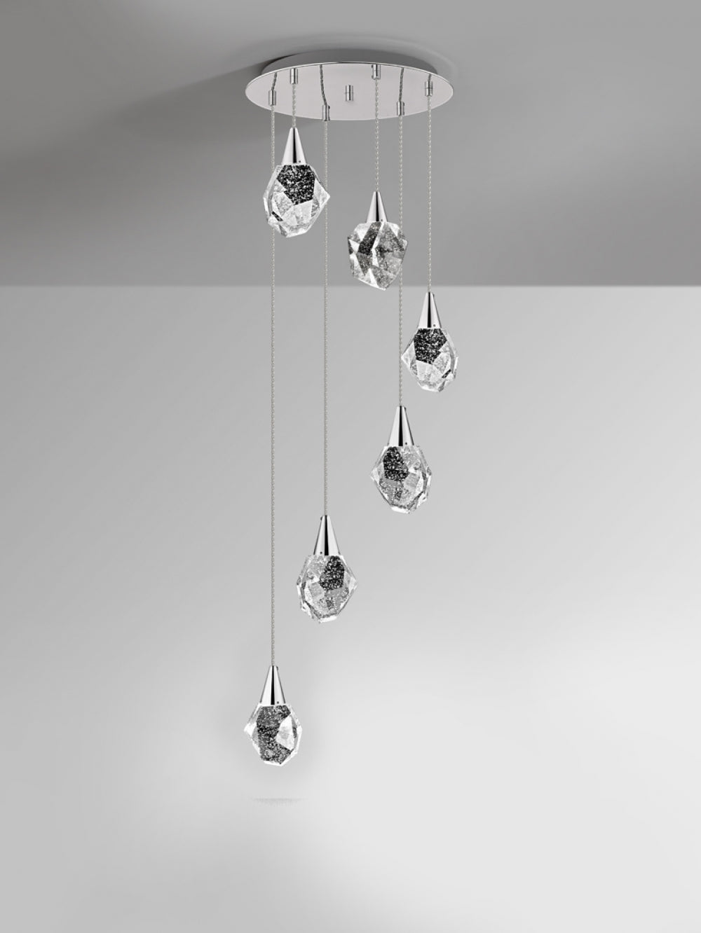 Lustra din Metal si Sticla Argintiu/Transparent D39xH140cm Aquaria