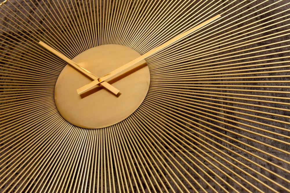 Ceas Rotund de Perete din Metal Auriu D90cm Audrey Richmond Interiors