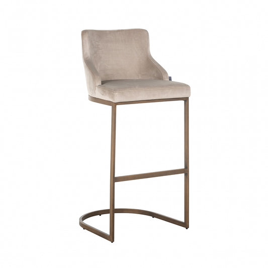 Scaun de bar tapitat cu Catifea Bej cu picioare din Metal Alama H103xL51xA51cm Bolton Richmond Interiors