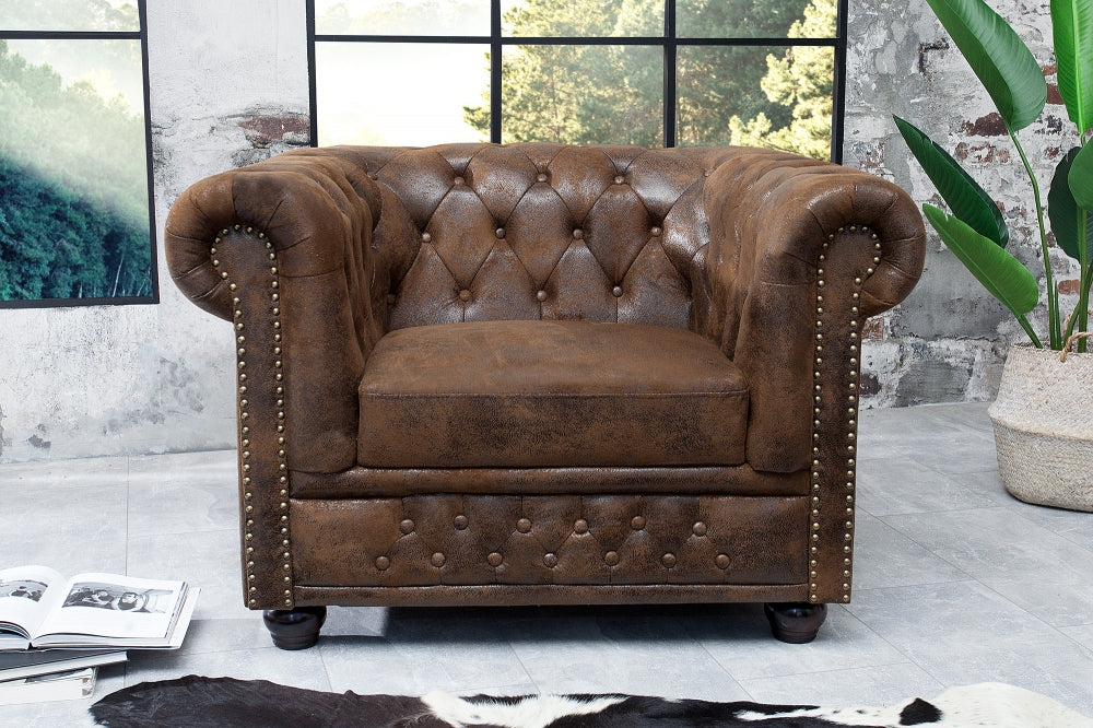 Fotoliu tapitat cu Microfibra Maro cu picioare din Lemn masiv Negru H73xL110xA85cm Chesterfield