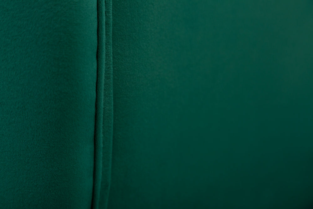 Fotoliu tapitat cu Catifea Verde cu picioare din Metal Auriu H80xL106xA90cm Noblesse