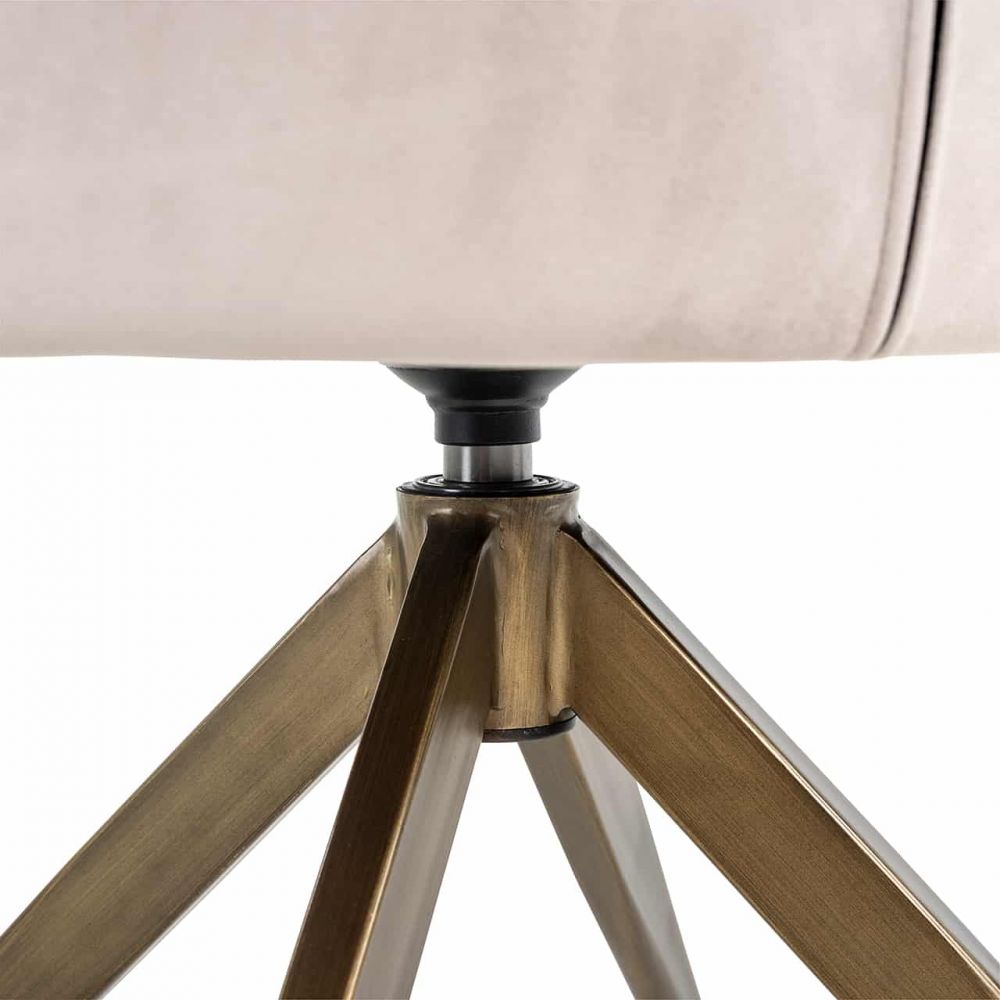 Scaun tapitat cu Catifea Bej cu picioare din Metal Auriu H82xL59xA61cm Aline Richmond Interiors