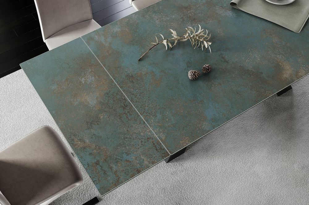 Masa extensibila cu blat din Sticla securizata Turcoaz cu picioare din Metal Negru L160x240cm Salvadore