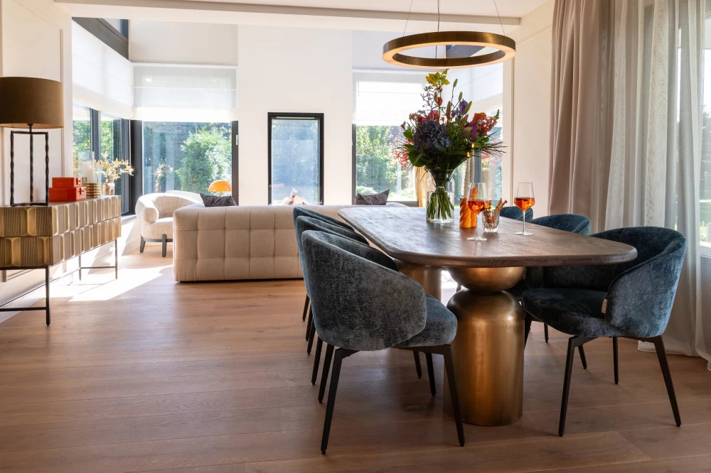 Masa Dreptunghiulara de 6 persoane din Lemn de salcam Maro si Metal Alama L230xH78cm Cavo Richmond Interiors