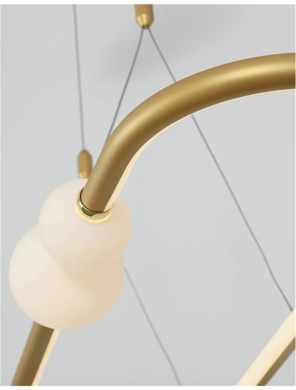 Lustra structura din Aluminiu Auriu si abajur din Sticla Alb H120xL100cm IP20 45W 4751lm 3000k CELIA