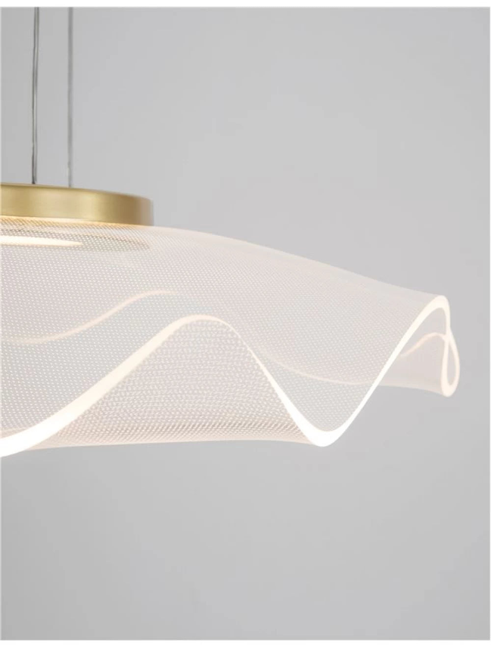 Lustra structura din Aluminiu Auriu si abajur din Acrilic Transparent H150xL50cm IP20 15W 1296lm 3000k SIDERNO