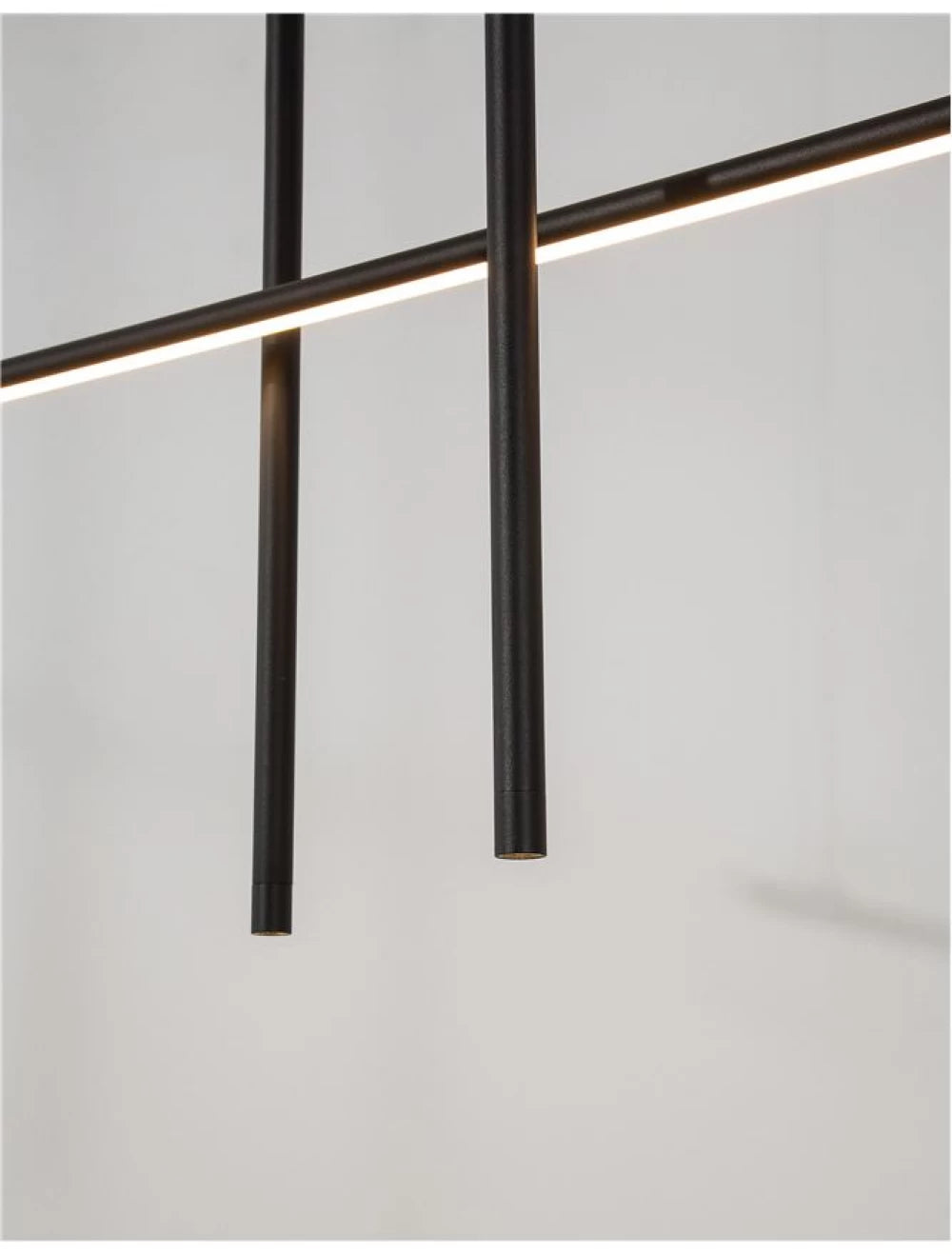 Lustra din Aluminiu Negru H200xL110cm IP20 20W 698lm 3000k ELETTRA