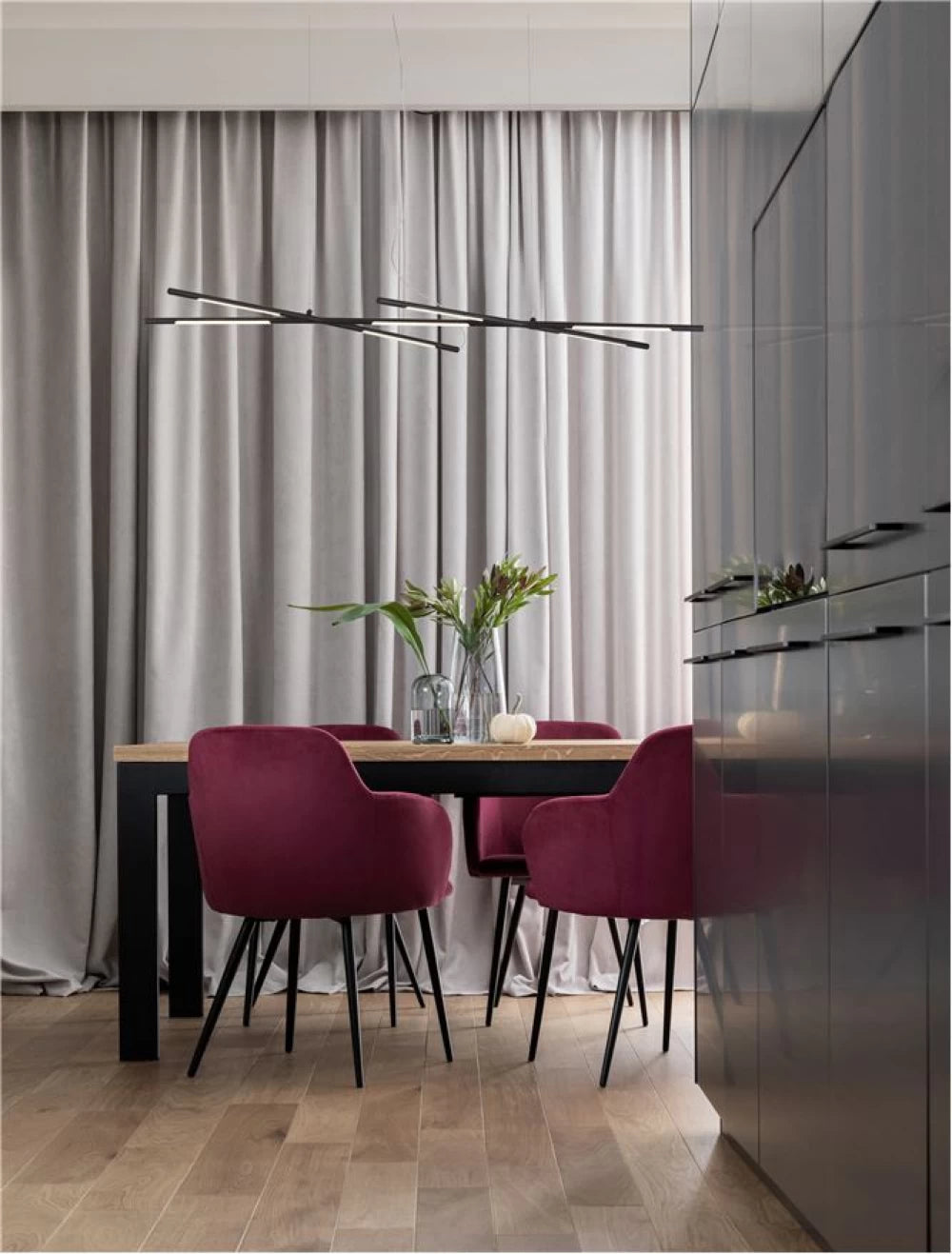 Lustra structura din Metal Negru si abajur din Acrilic Alb H200xL115cm IP20 27W 1308lm 3000k RACCIO