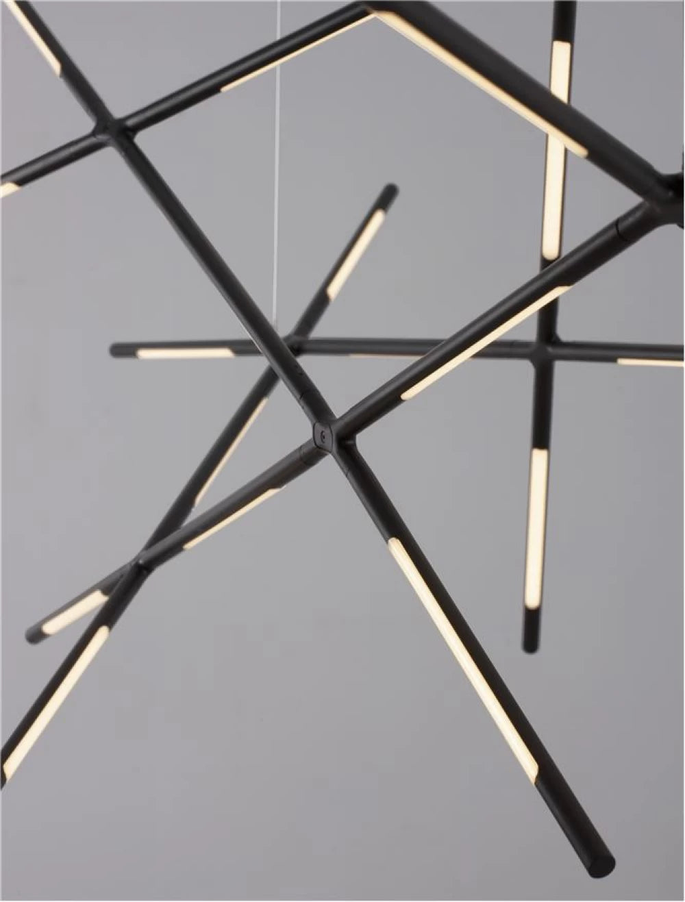 Lustra structura din Metal Negru si abajur din Acrilic Alb H200xL180.5cm IP20 109W 6868lm 3000k RACCIO