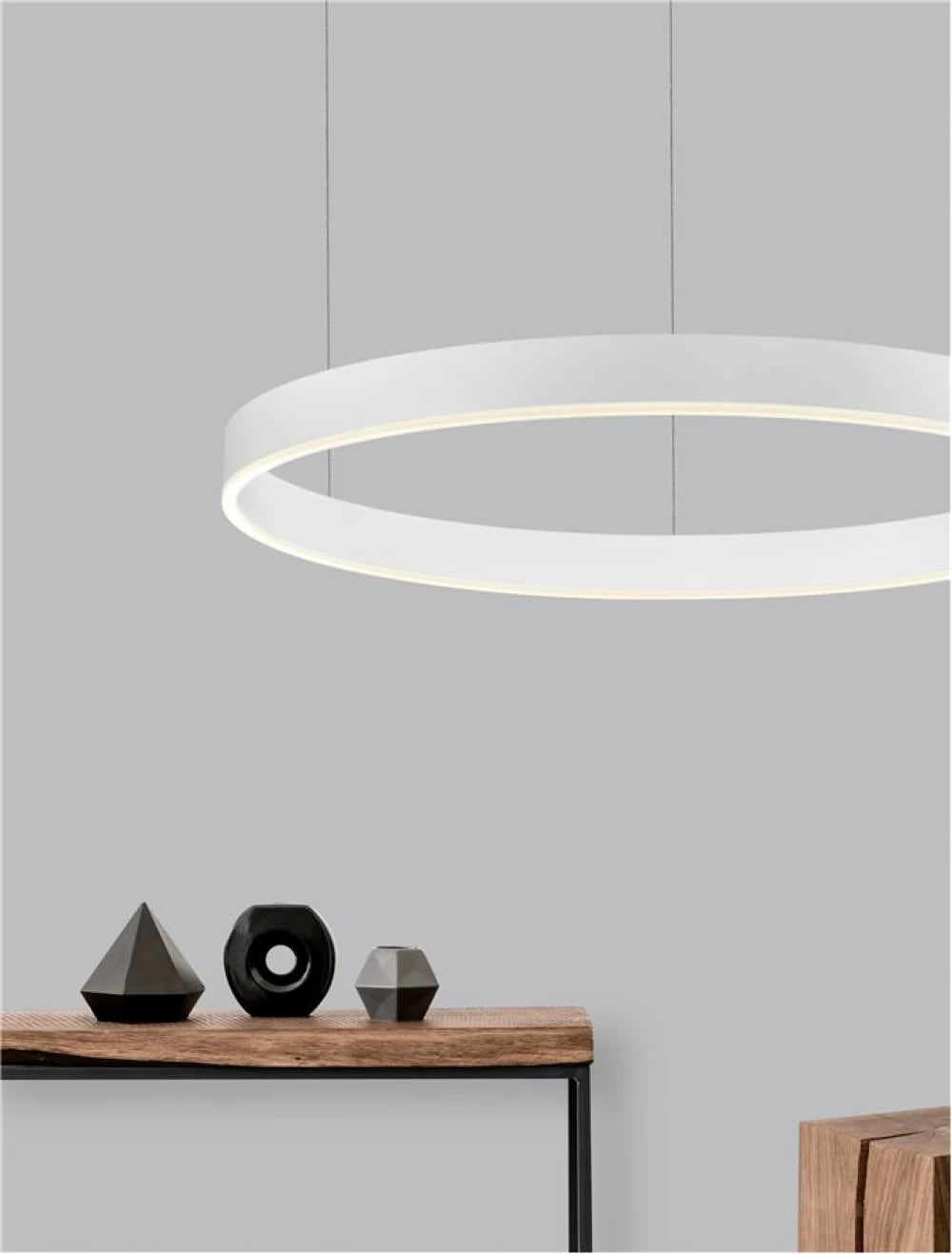Lustra structura din Aluminiu Alb si abajur din Acrilic H200xL80cm IP20 50W 3684lm 2700-6000k MOTIF