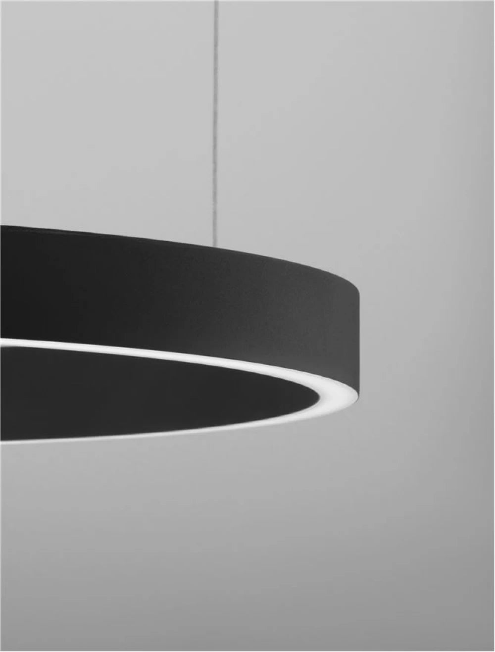 Lustra din Aluminiu Negru H150xL60cm IP20 60W 2552lm 3000k ELOWEN