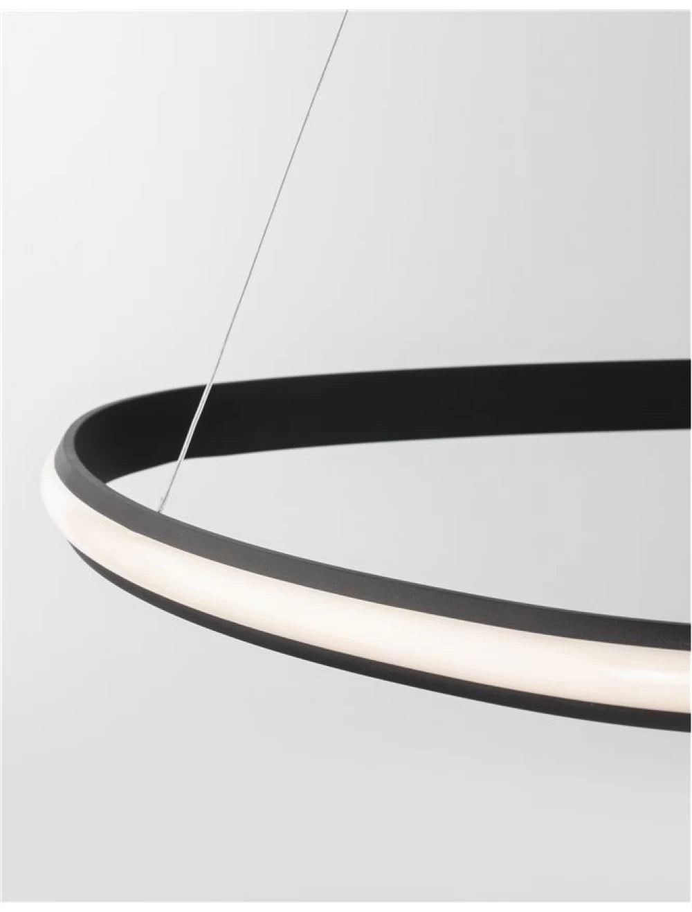 Lustra din Aluminiu Negru H120xL74cm IP20 32W 2177lm 3000k ARIES