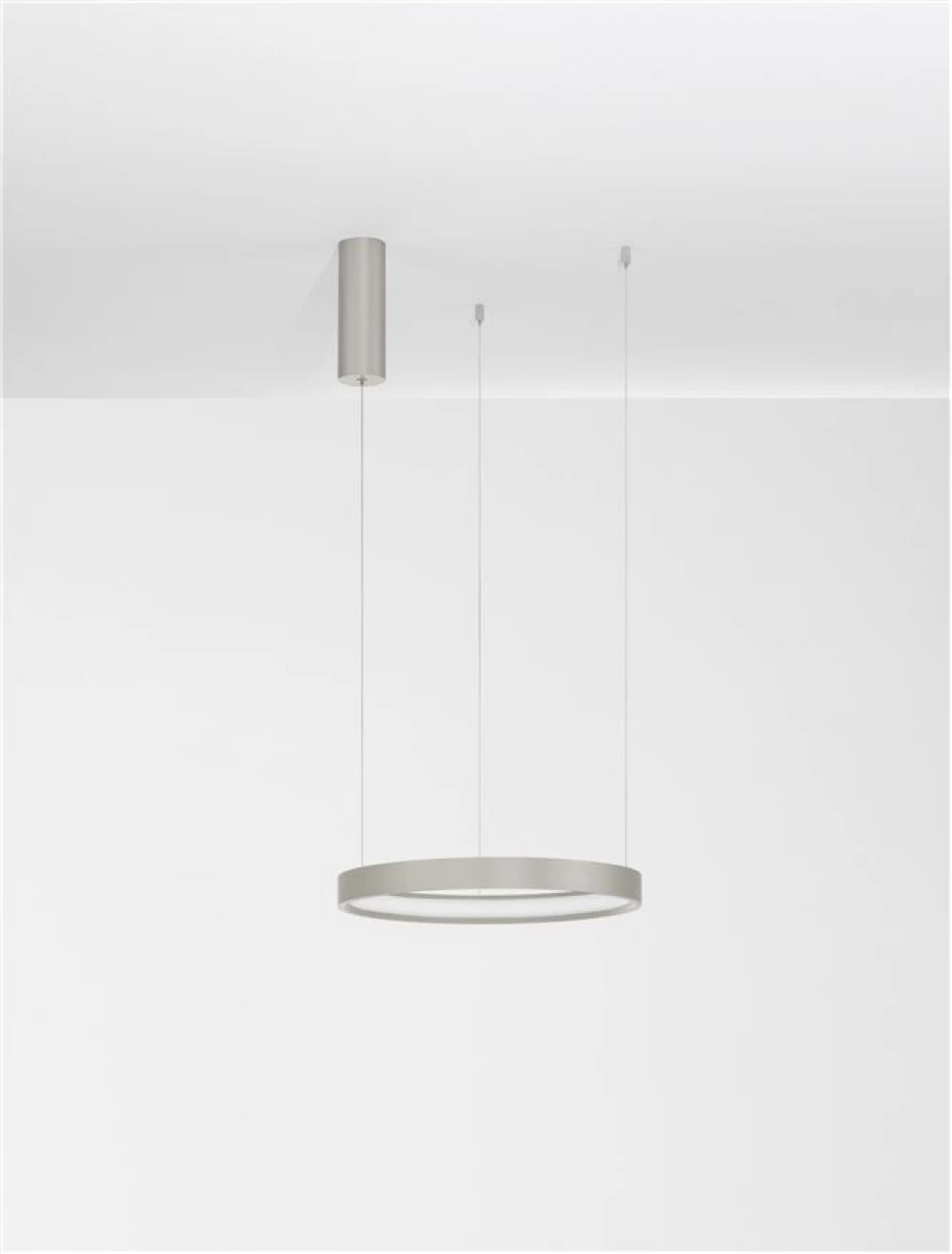 Lustra structura din Aluminiu Argintiu si abajur din Acrilic Alb H150xL40cm IP20 22W 1540lm 3000k PERRINE