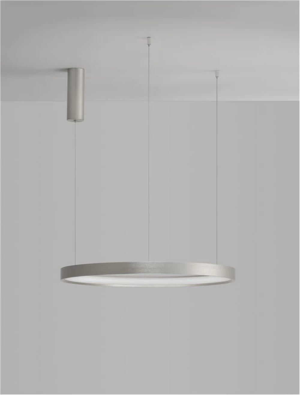 Lustra structura din Aluminiu Argintiu si abajur din Acrilic Alb H150xL60cm IP20 40W 2800lm 3000k PERRINE