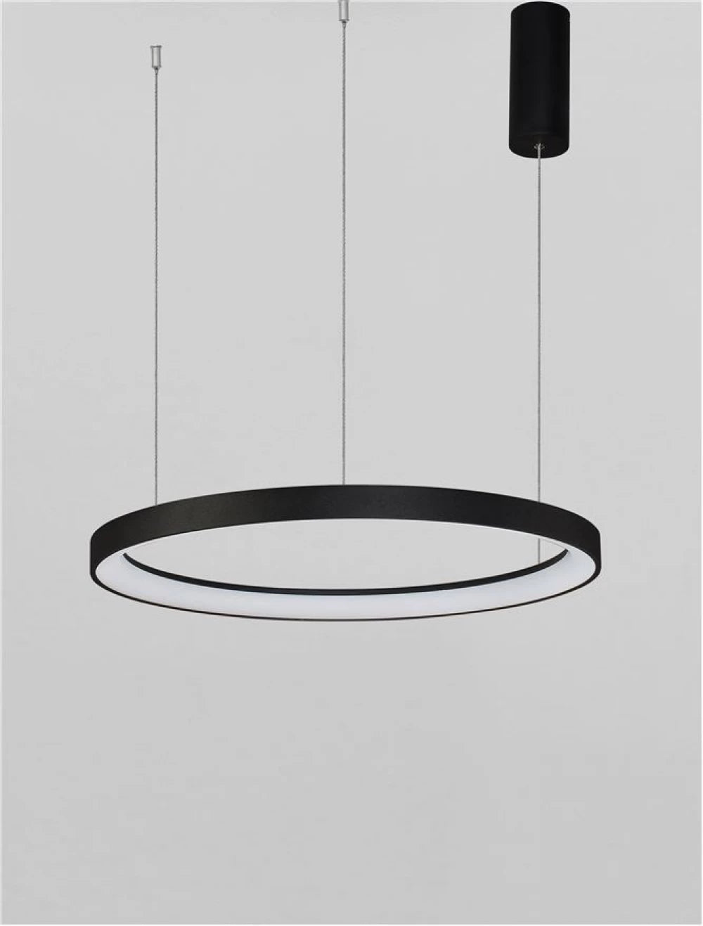 Lustra din Aluminiu Negru H150xL58cm IP20 48W 2773lm 2700k PERTINO