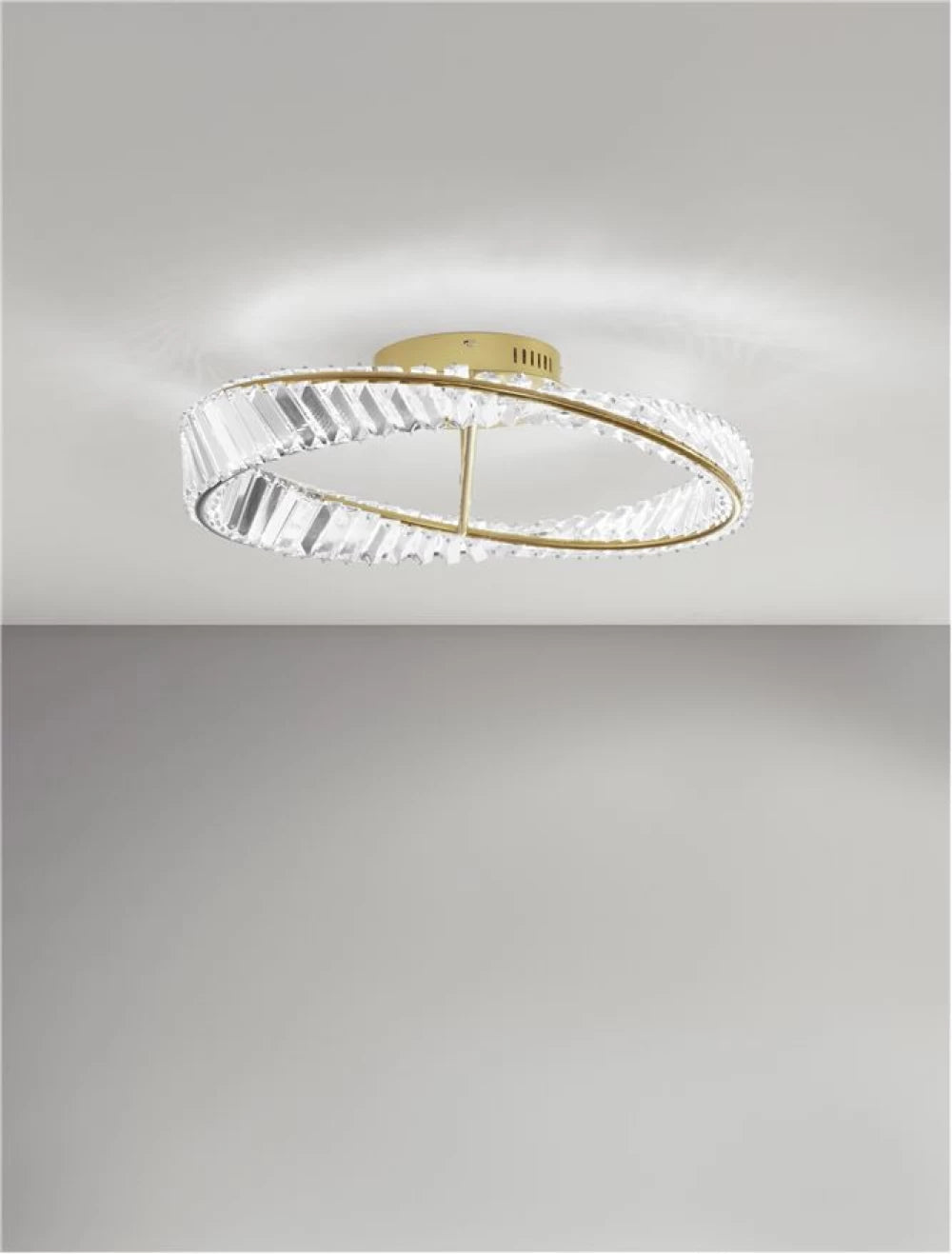 Plafoniera structura din Metal Auriu si abajur din Cristal Transparent H15xL60cm IP20 35W 3728lm 3500k AURELIA