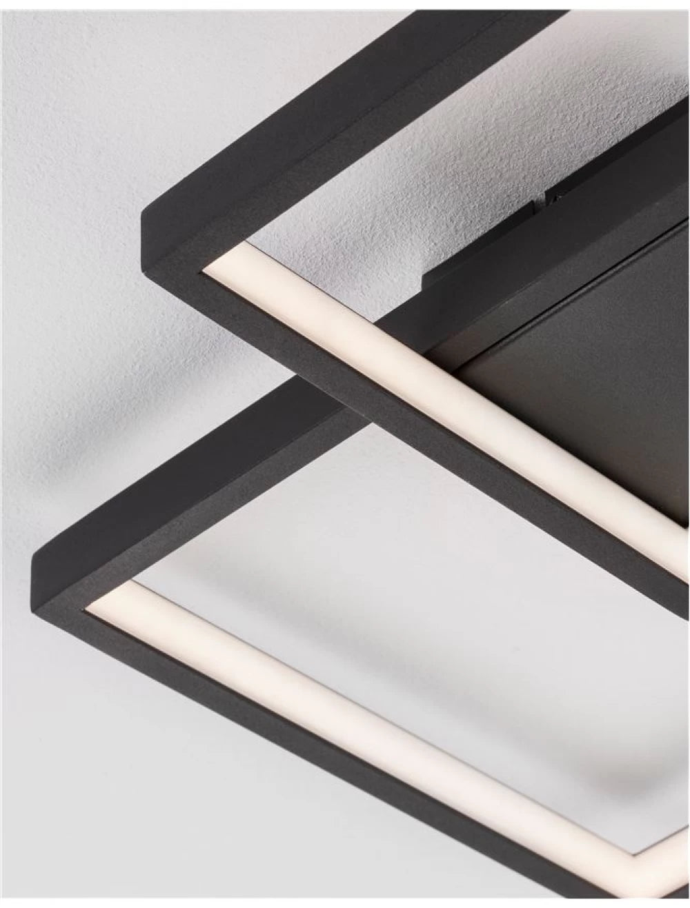 Plafoniera din Aluminiu Negru H6xL32cm IP20 19W 1342lm 3000k PORTO