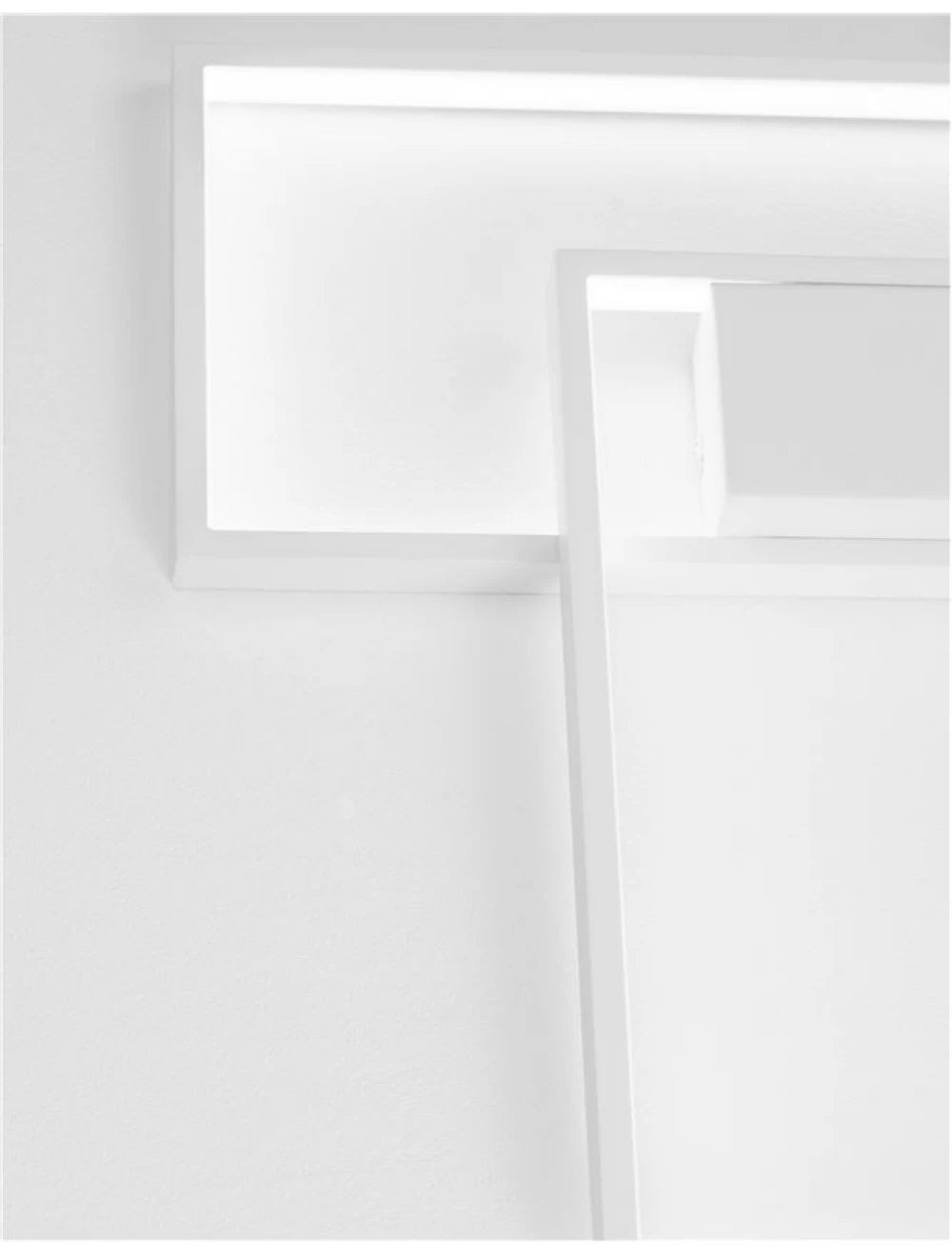Plafoniera structura din Aluminiu Alb si abajur din Acrilic  H4xL45cm IP20 30W 2030lm 3000k PORTO