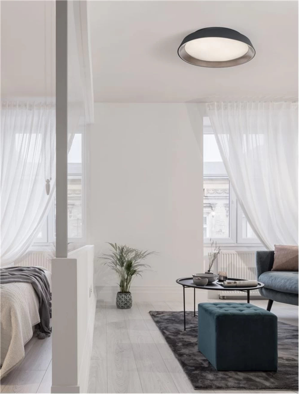 Plafoniera structura din Aluminiu Negru si abajur din Acrilic Alb H9.5xL45cm IP20 30W 1665lm 3000k VELA