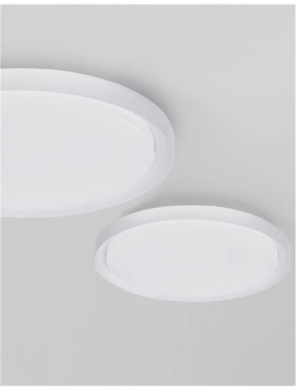 Plafoniera structura din Metal Alb si abajur din Acrilic Alb H7.5xL46cm IP20 40W 2200lm 3000k TROY