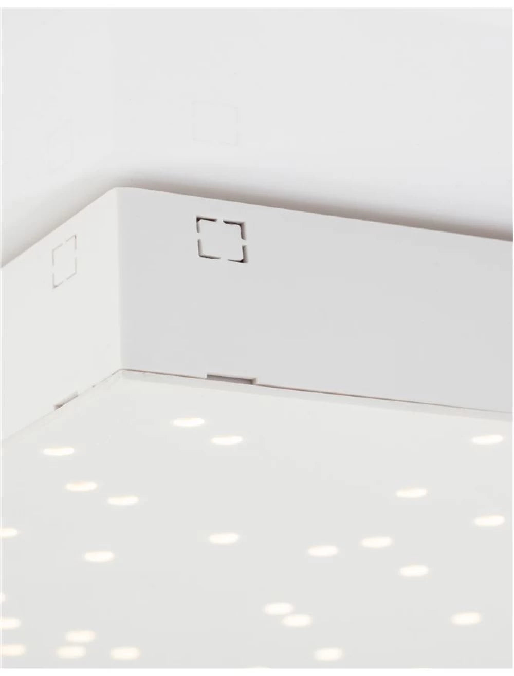 Plafoniera din Plastic ABS Alb H4xL30cm IP20 8W 930lm 3000-4000k CIELO