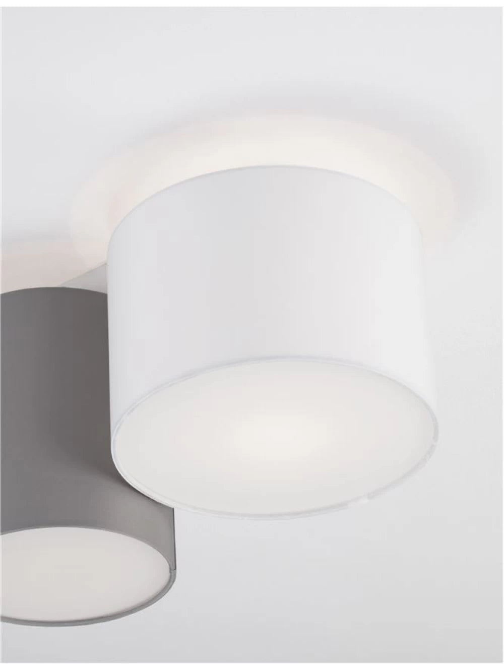 Plafoniera structura din Metal Alb si abajur din Textil Multicolor H17xL35cm IP20 BRYSON