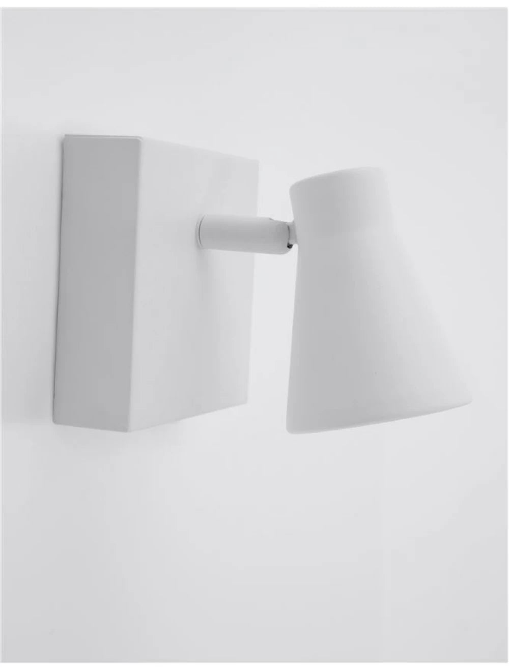 Aplica de perete din Metal Alb H10xL10cm IP20 DUBLIN