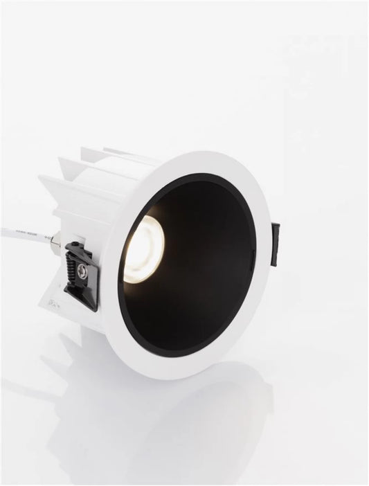 Spot incastrat din Aluminiu Alb H7.5xL10cm IP67 10W 923lm 3000k BRADY