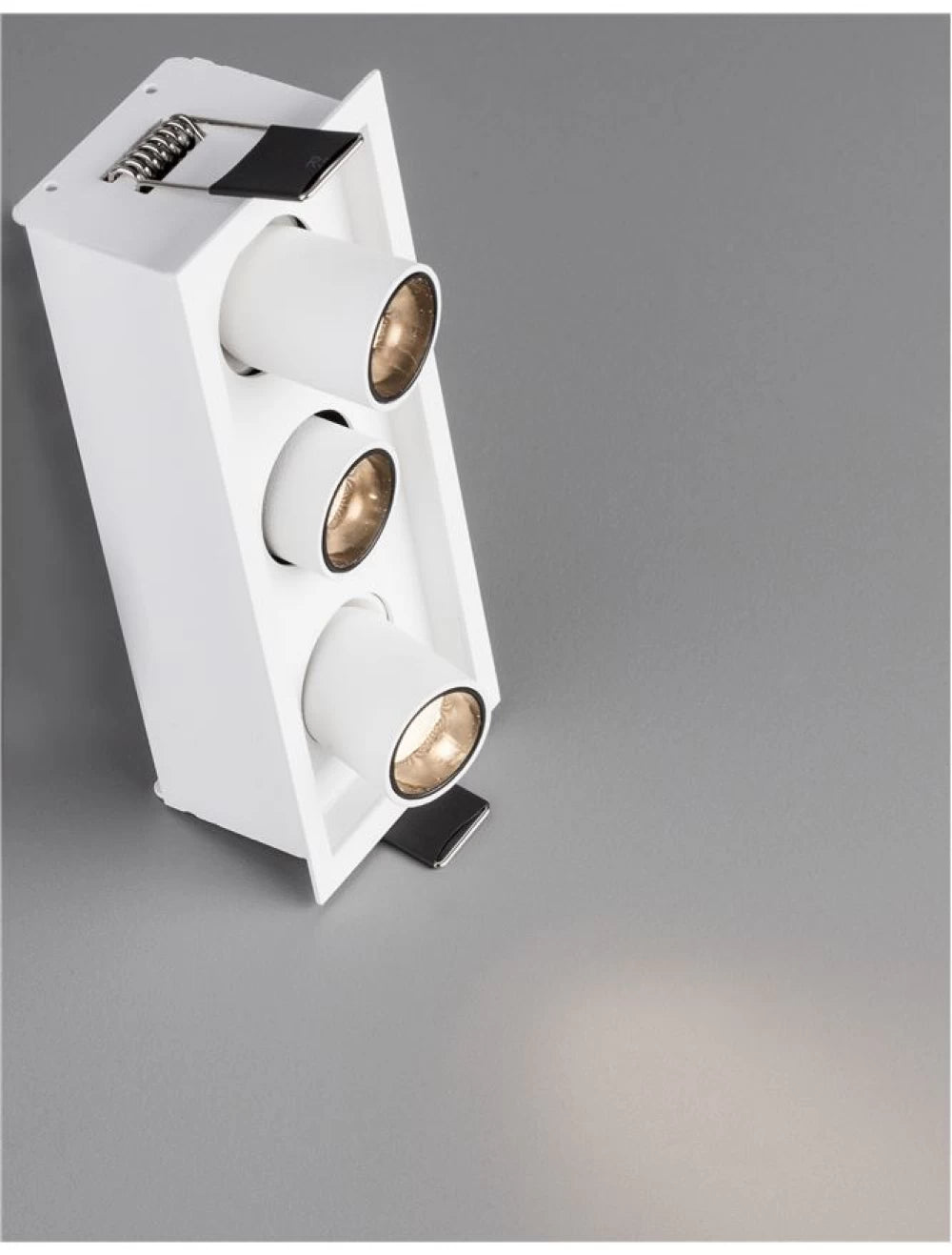 Spot incastrat din Aluminiu Alb H6.6xL15.7cm IP20 9W 740lm 3000k DESERT
