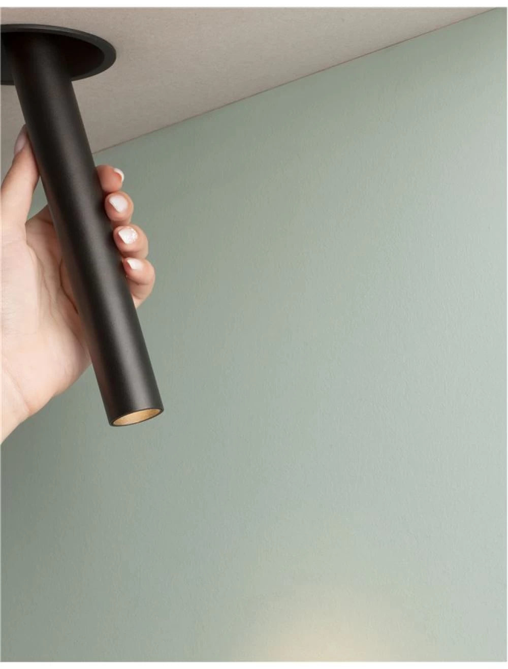 Spot incastrat din Aluminiu Negru H25xL2.6cm IP20 6W 740lm 3000k ZETAN