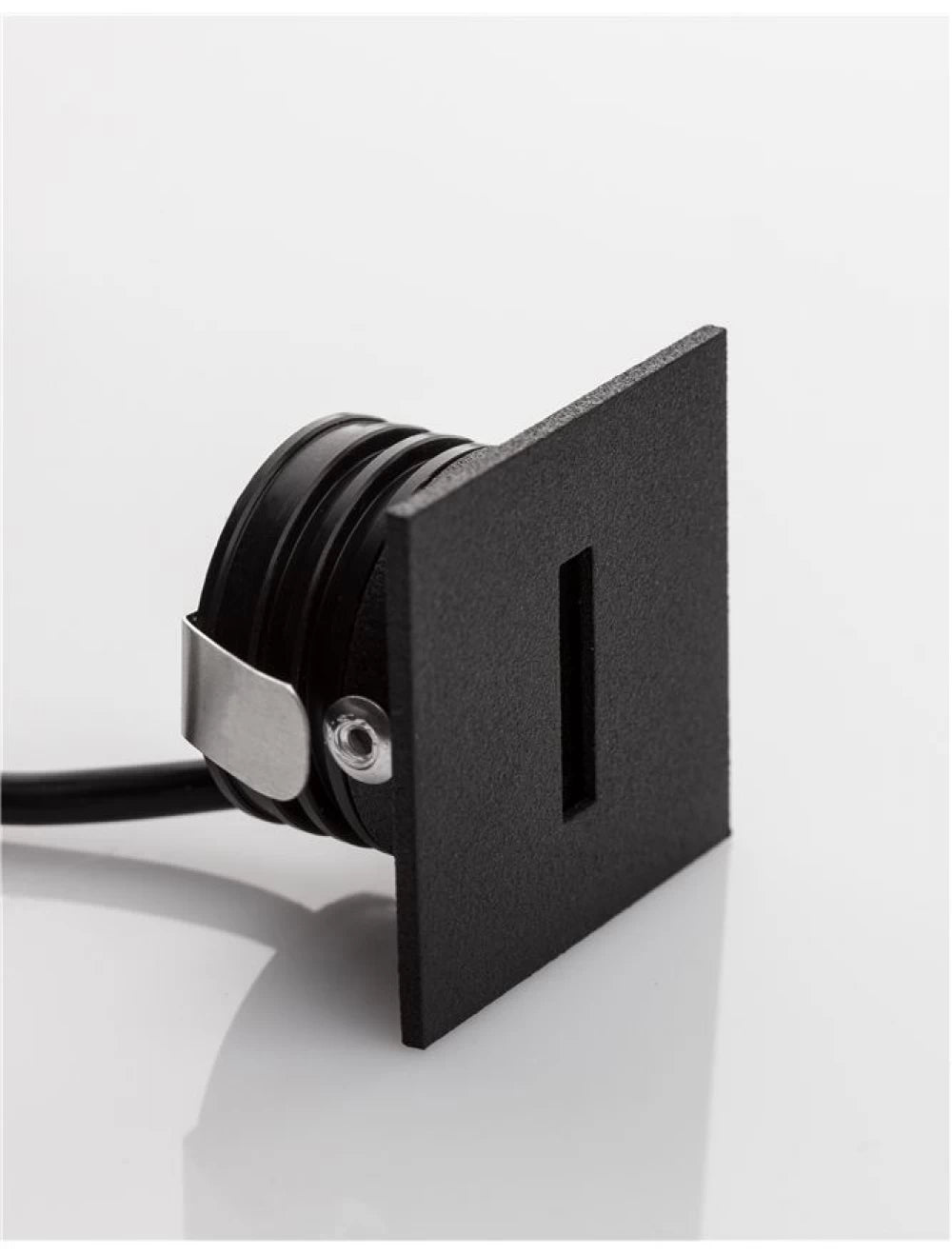 Spot incastrat pentru scari din Aluminiu Negru H3.7xL3.7cm IP54 1W 70lm 3000k PASSAGGIO