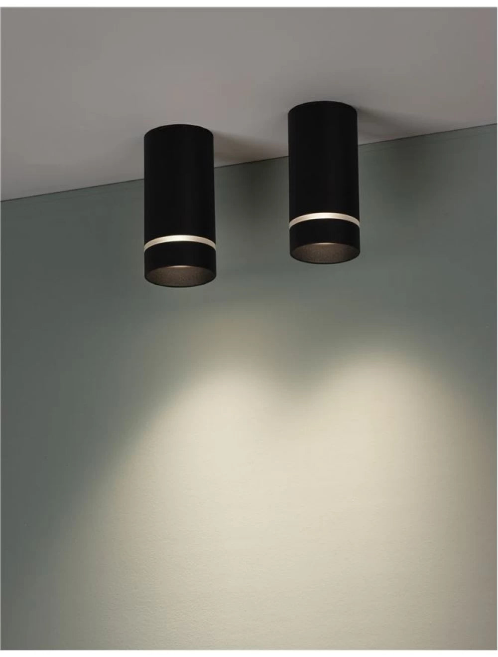 Spot aplicat din Aluminiu Negru H12.5xL6cm IP20 LED GU10 ESCA