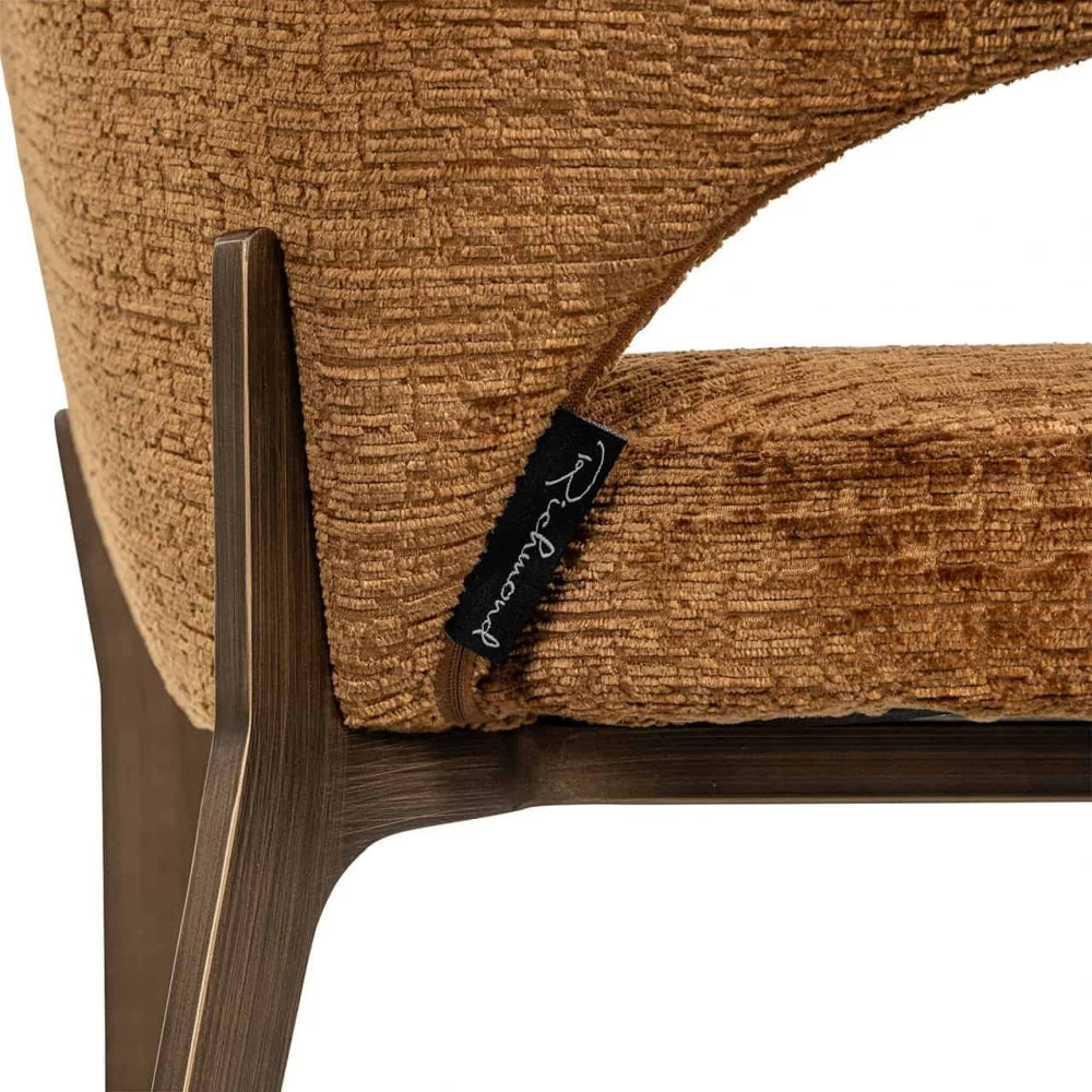 Scaun tapitat cu Stofa Maro cognac cu picioare din Metal Maro H82xL63xA57cm Kenzi  Richmond interiors