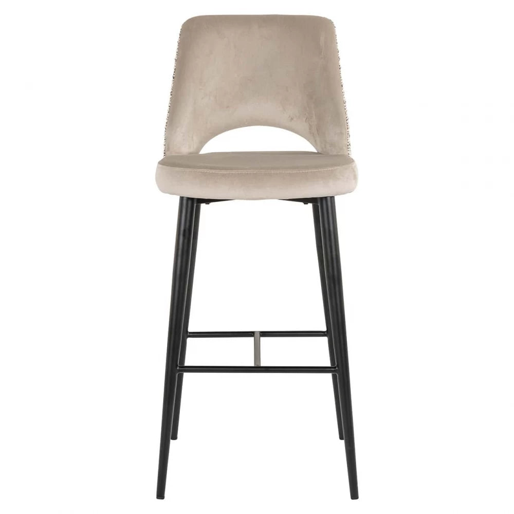Scaun de bar tapitat cu Catifea/Stofa Bej cu picioare din Metal Negru H107.5xL47xA56cm Tabitha  Richmond interiors