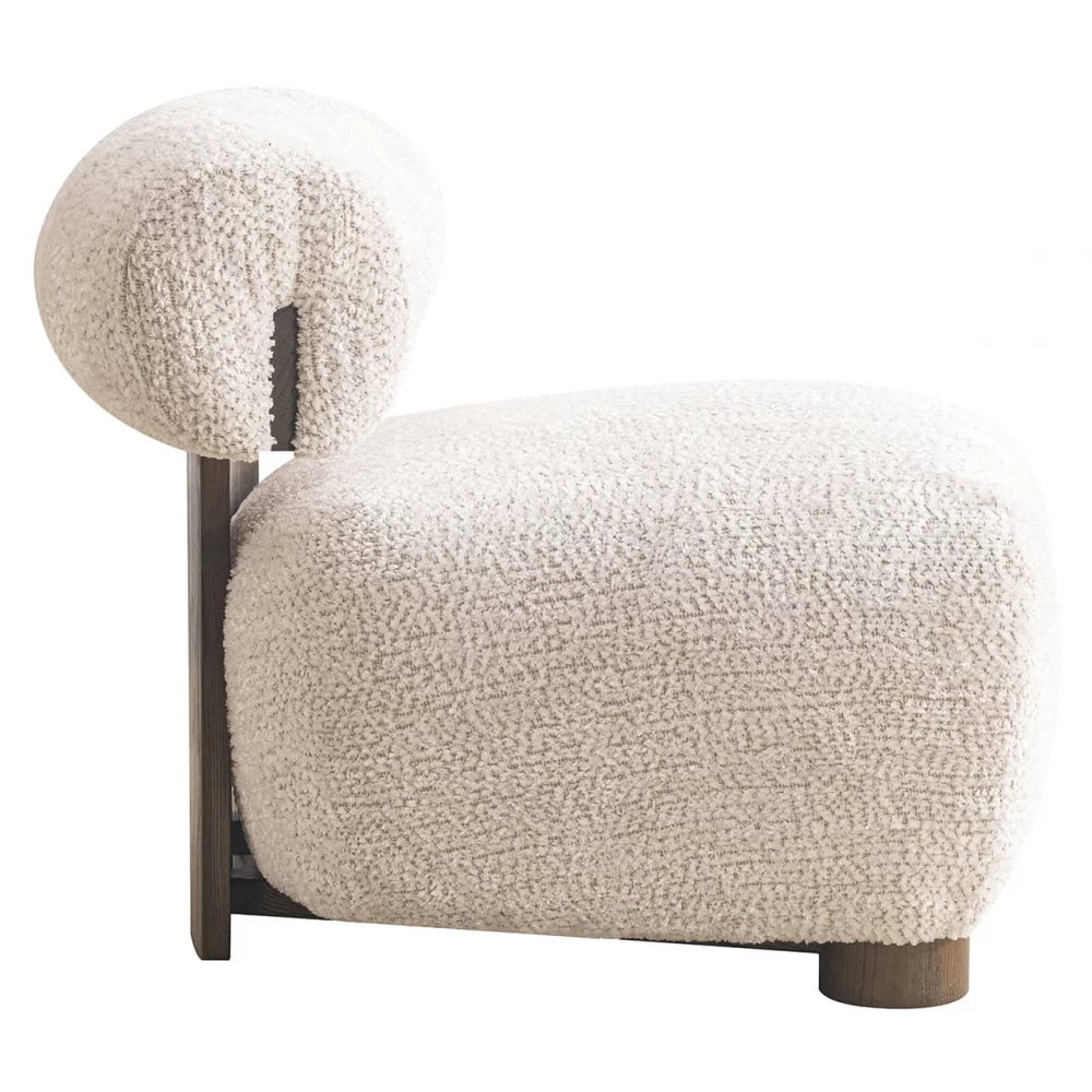 Fotoliu tapitat cu Stofa Crem cu picioare din Lemn Maro H69xL74xA81cm Arabella Richmond interiors