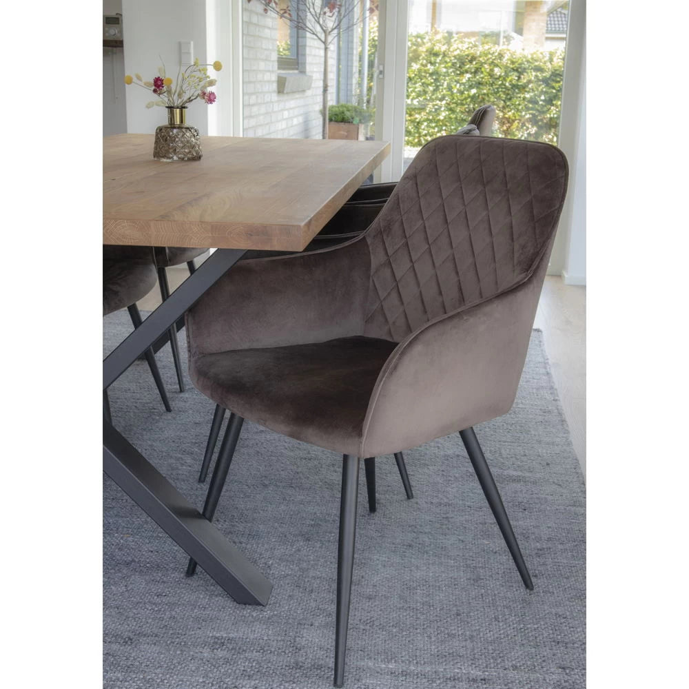 Set 2 scaune din Metal Negru si Catifea Maro H87xL57xA65cm Harbo