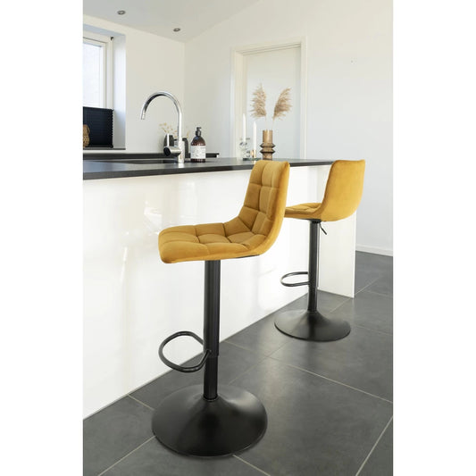Set 2 scaune de bar din Metal Negru si Catifea Galben H88-108xL45xA43cm Middelfart