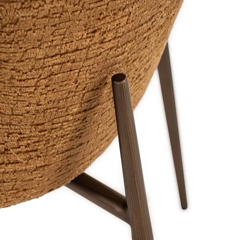 Set 2 scaune tapitat cu Chenille Maro cognac si picioare din Metal Alama H84xL51xA64cm Odarby