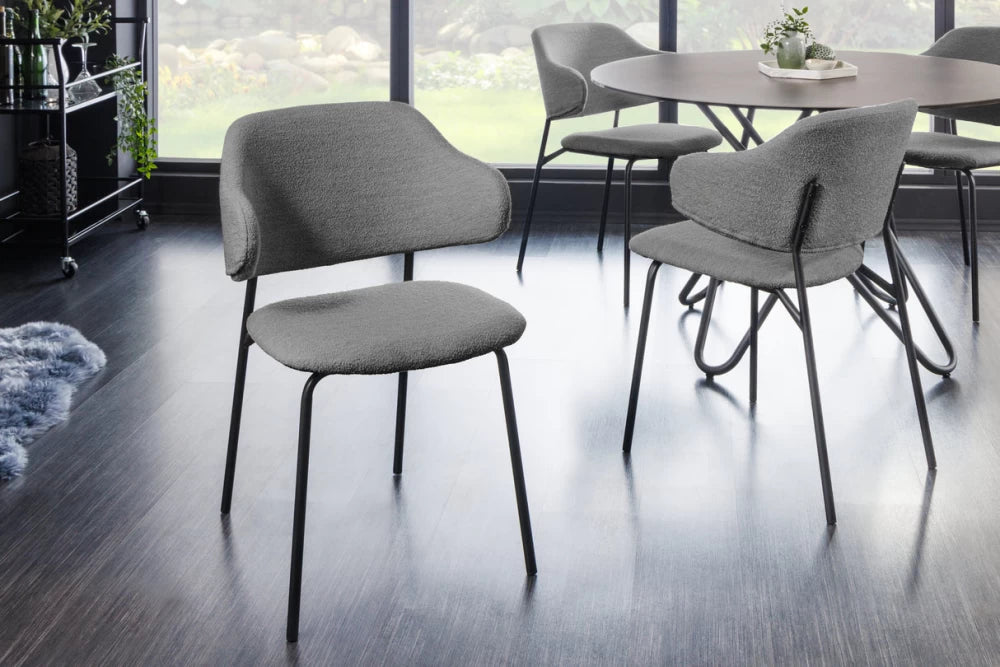 Set 2 scaune cu brate tapitat cu Stofa boucle Gri si picioare din Metal Negru H83xL58xA54cm Alpine