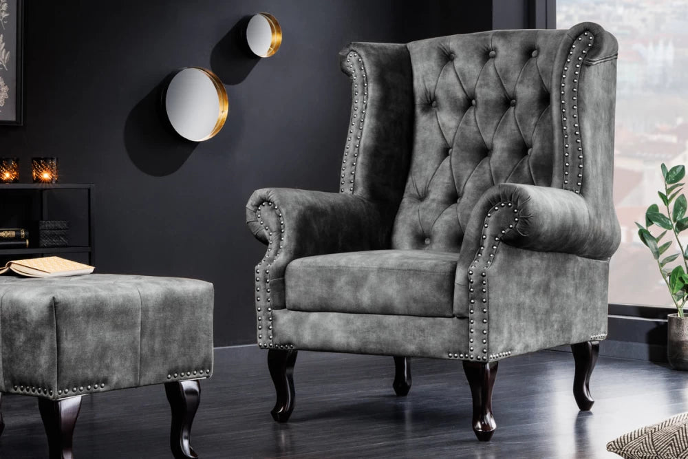 Fotoliu tapitat cu Microfibra Gri si picioare din Lemn de pin Maro inchis H105xL85xA75cm Chesterfield