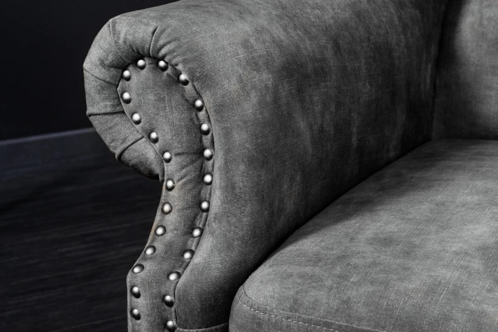 Fotoliu tapitat cu Microfibra Gri si picioare din Lemn de pin Maro inchis H105xL85xA75cm Chesterfield