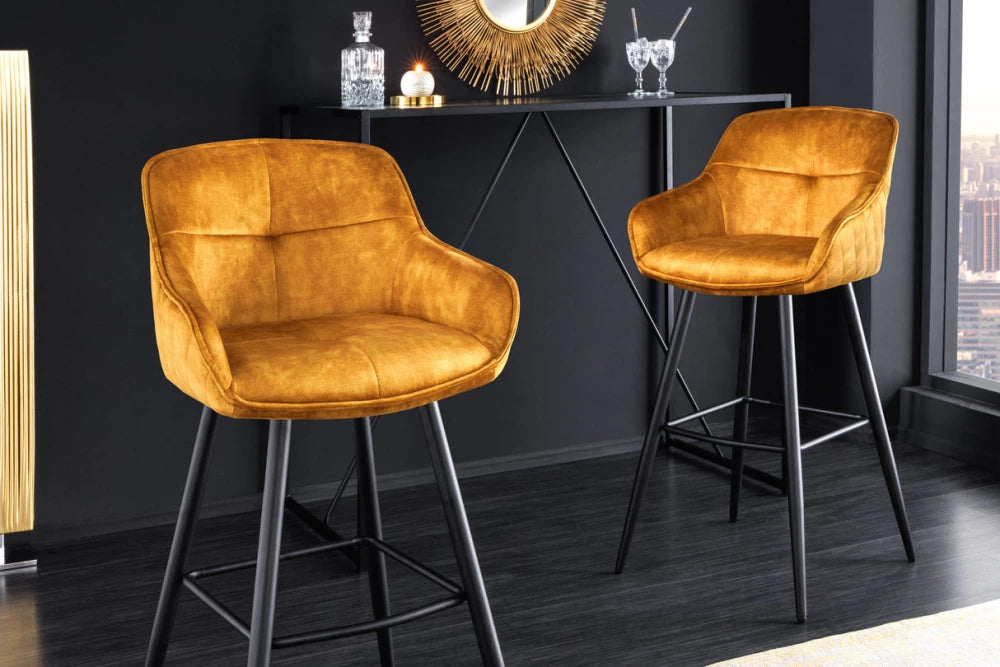 Set 2 scaune de bar tapitat cu Catifea Galben si picioare din Metal Negru H105xL58xA53cm Euphoria